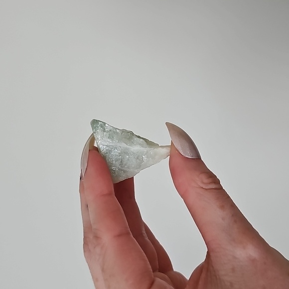 Set of Three Raw Crystals - Picture 4 of 4